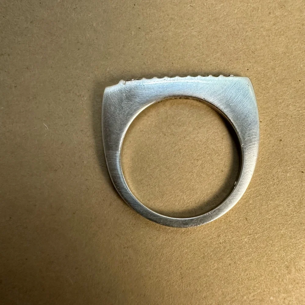 Silpada Flat Top Sterling Silver and Cubic Zirconia Ring